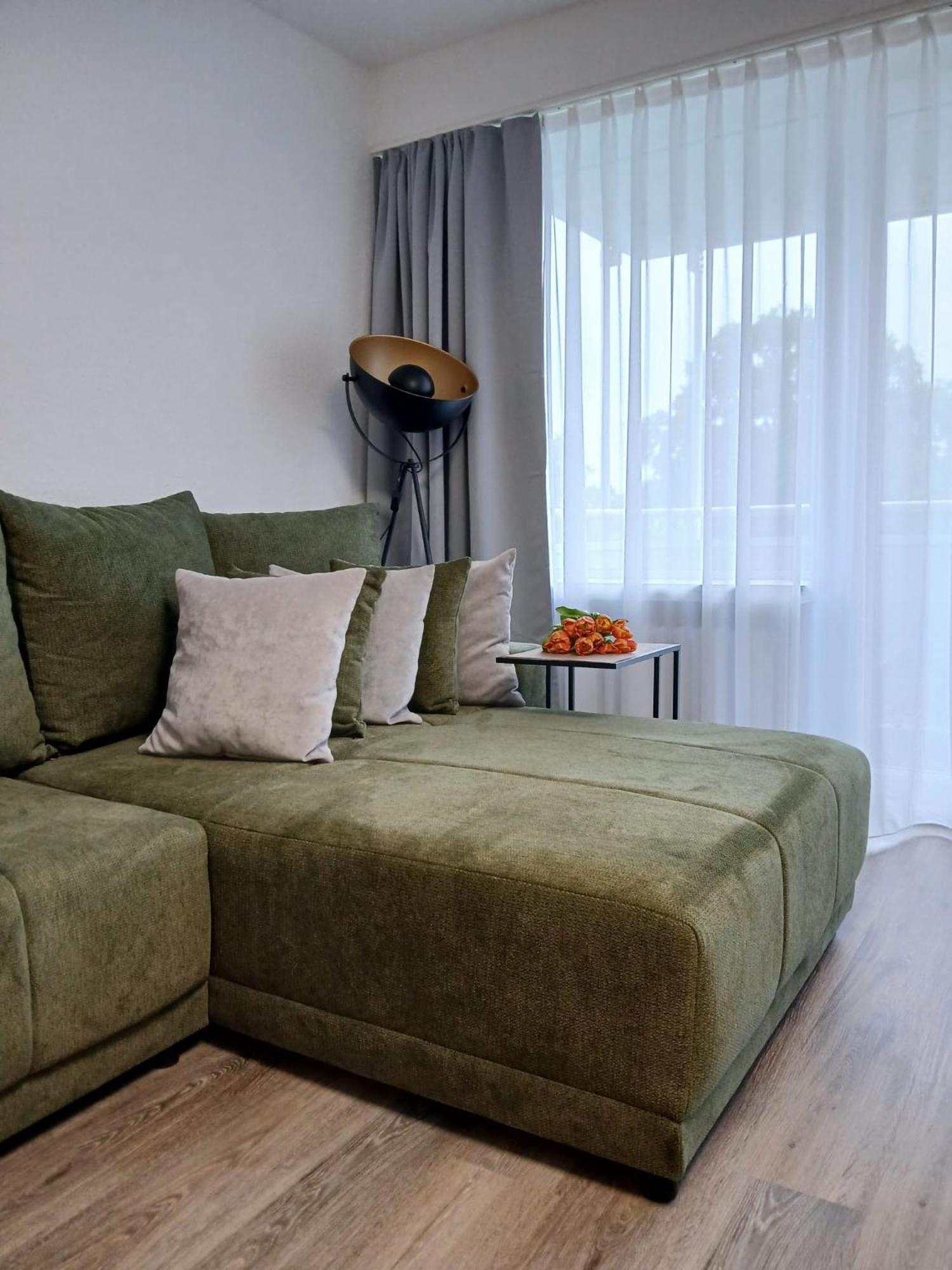 Dl Homes - Messe Contaktless Check In *